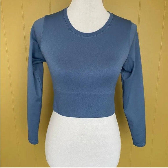 Blue Long Sleeve Crop Top - Picture 1 of 2